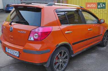 Хэтчбек Geely MK Cross 2013 в 