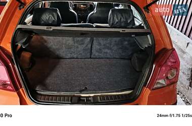 Хетчбек Geely MK Cross 2012 в 