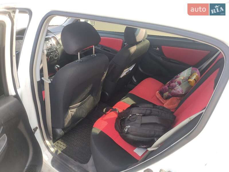 Хетчбек Geely MK Cross 2012 в Сумах