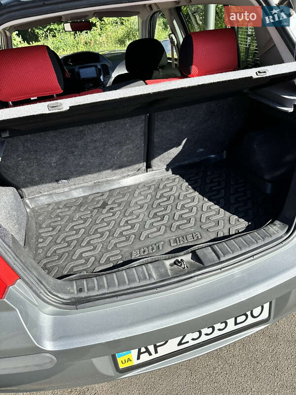 Хэтчбек Geely MK Cross 2012 в Киеве