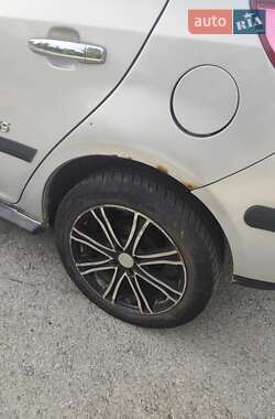 Хэтчбек Geely MK Cross 2013 в 