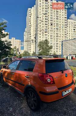 Хетчбек Geely MK Cross 2012 в 