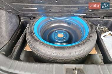 Хэтчбек Geely MK Cross 2013 в 