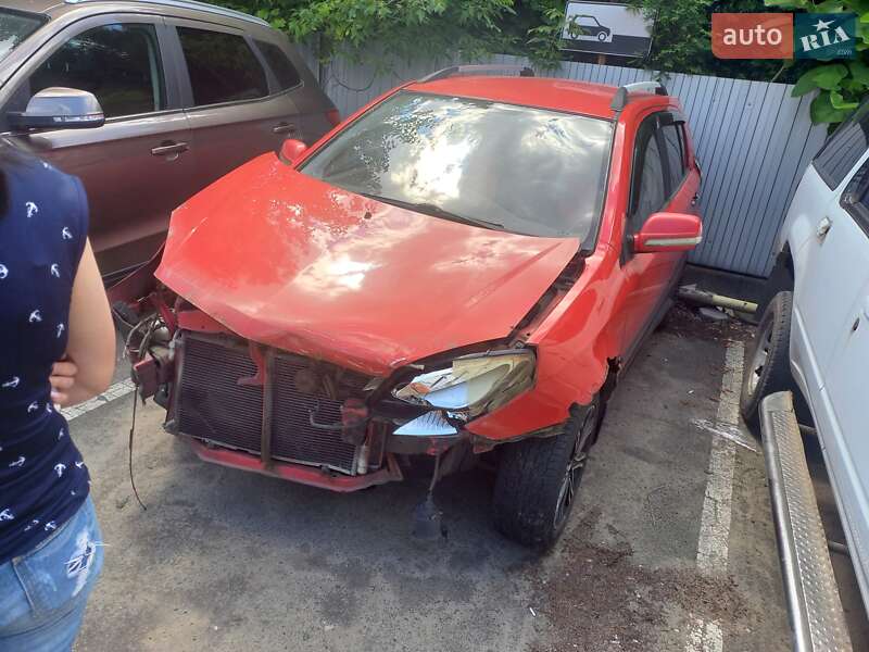 Хэтчбек Geely MK Cross 2012 в 