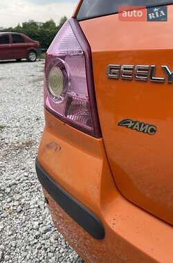 Хэтчбек Geely MK Cross 2013 в 