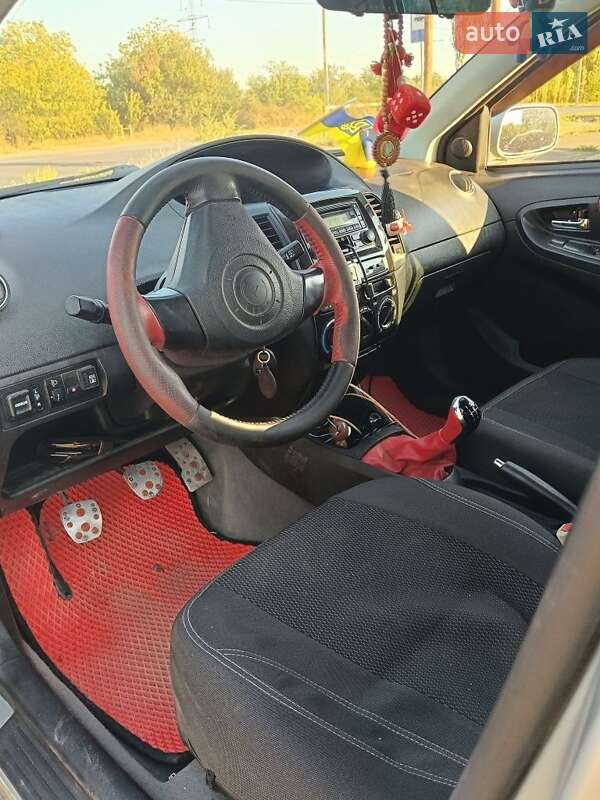 Хэтчбек Geely MK Cross 2013 в Кривом Роге