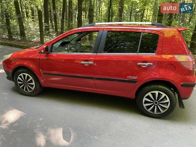 Хэтчбек Geely MK Cross 2013 в Львове