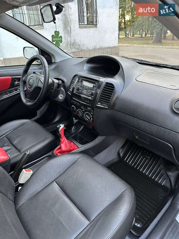 Хэтчбек Geely MK Cross 2013 в Кривом Роге