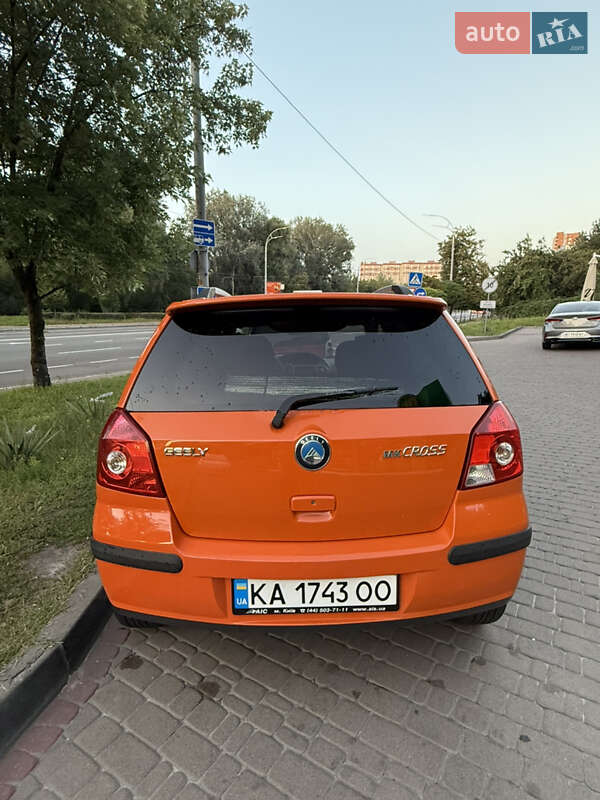 Хэтчбек Geely MK Cross 2013 в Киеве фото 2 Хэтчбек Geely MK Cross 2013 в Киеве