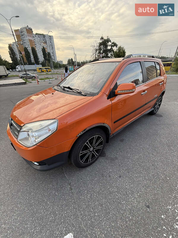 Хэтчбек Geely MK Cross 2013 в Киеве