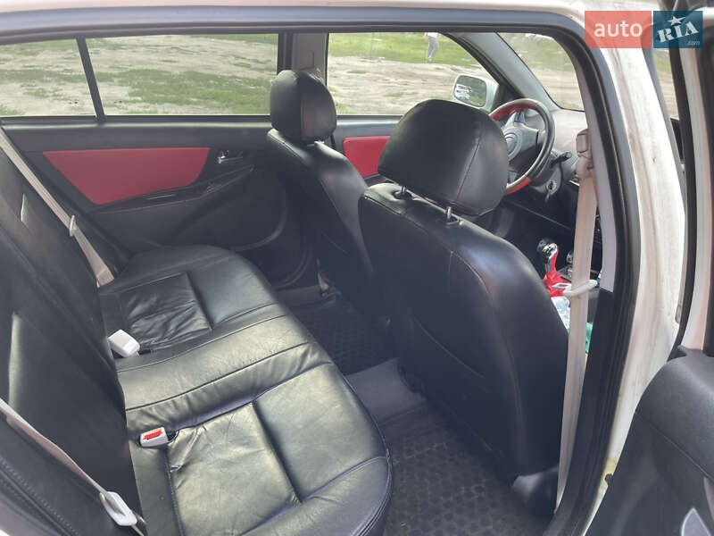 Хетчбек Geely MK Cross 2013 в Києві
