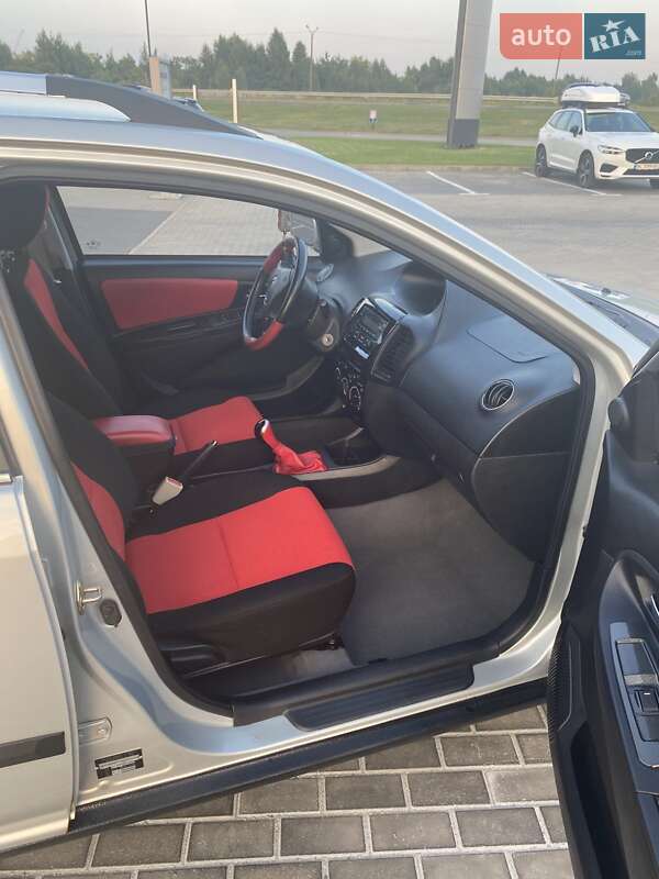 Хетчбек Geely MK Cross 2013 в Львові