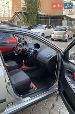 Хэтчбек Geely MK Cross 2013 в 