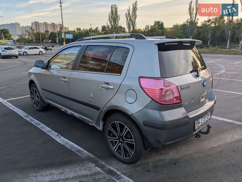 Хетчбек Geely MK Cross 2013 в Києві