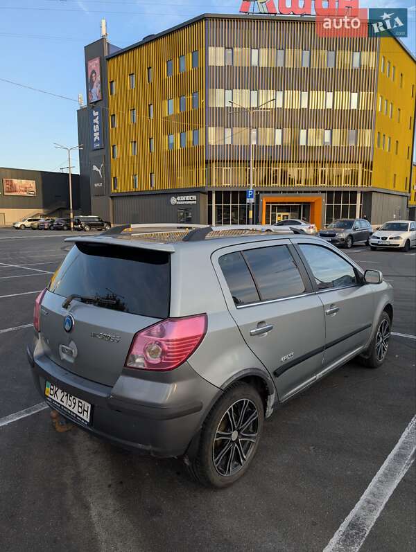 Хетчбек Geely MK Cross 2013 в Києві