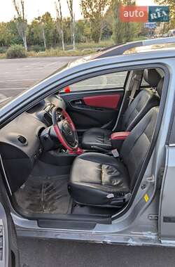 Хетчбек Geely MK Cross 2013 в 