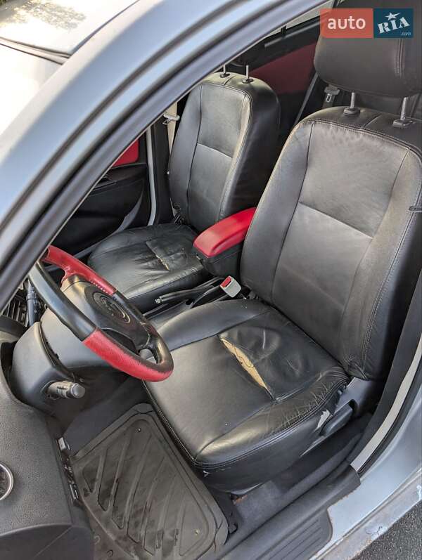 Хетчбек Geely MK Cross 2013 в Києві