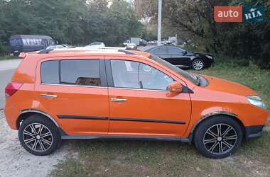 Хэтчбек Geely MK Cross 2014 в 