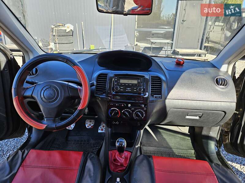 Хетчбек Geely MK Cross 2012 в Шостці
