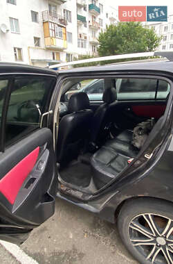Хэтчбек Geely MK Cross 2012 в 