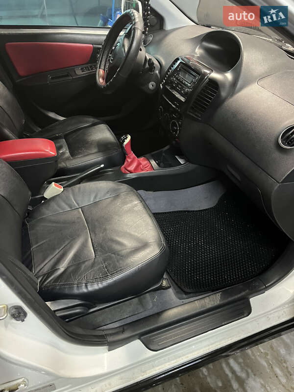 Хетчбек Geely MK Cross 2013 в Рівному