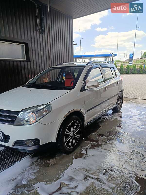 Хетчбек Geely MK Cross 2013 в Новоукраїнці фото Хетчбек Geely MK Cross 2013 в Новоукраїнці