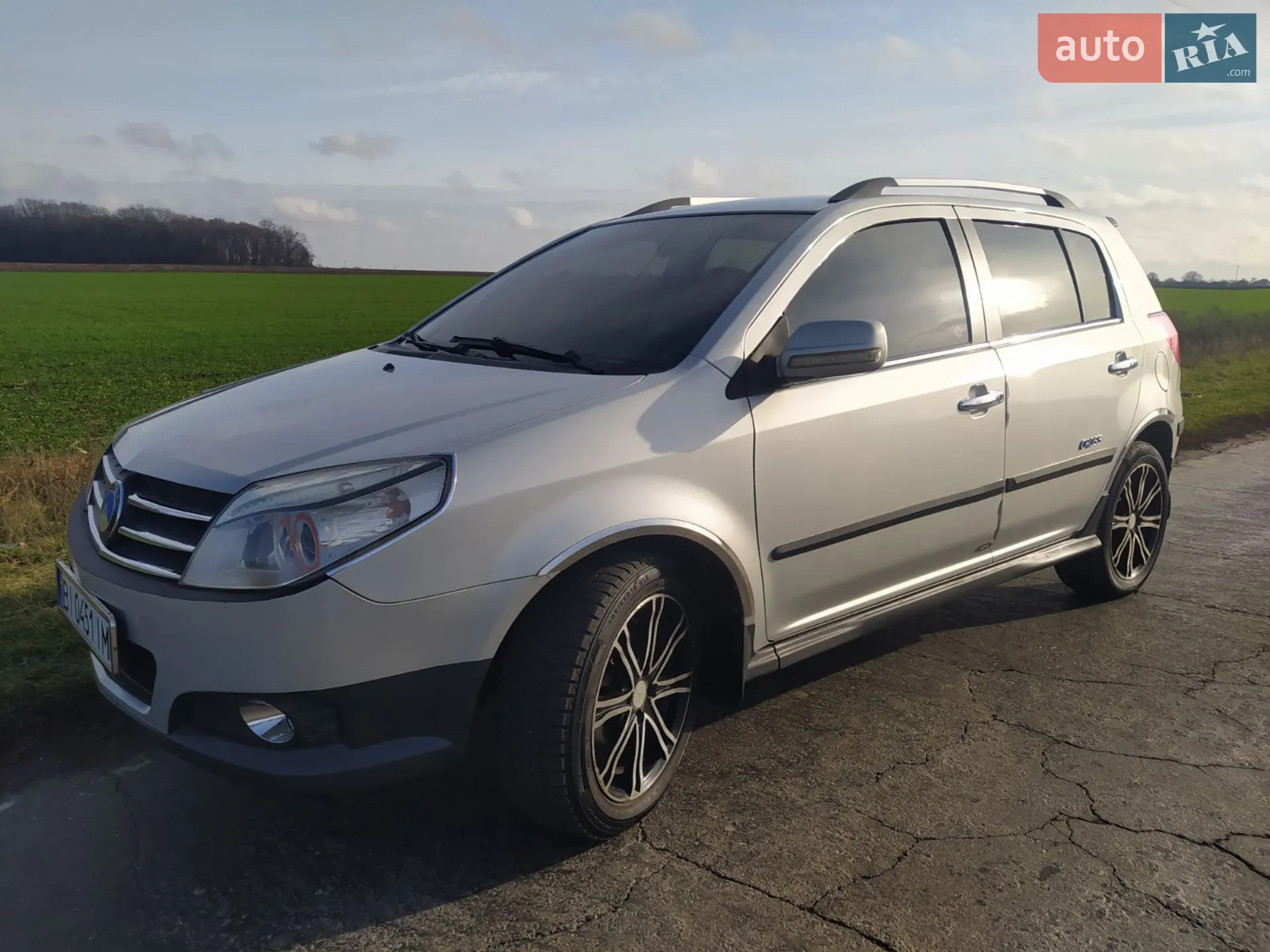 Джилі МК Крос 2013р