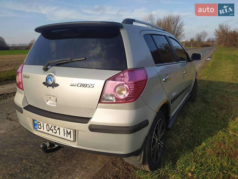 Хетчбек Geely MK Cross 2013 в Диканьці фото 10 Хетчбек Geely MK Cross 2013 в Диканьці