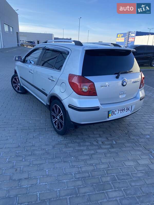 Хэтчбек Geely MK Cross 2013 в Львове фото 4 Хэтчбек Geely MK Cross 2013 в Львове