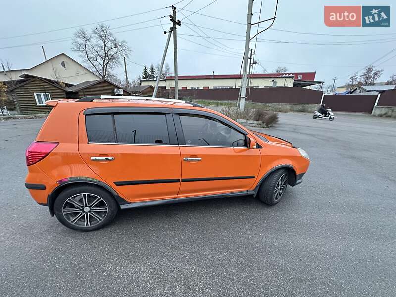 Хетчбек Geely MK Cross 2014 в Києві фото 14 Хетчбек Geely MK Cross 2014 в Києві