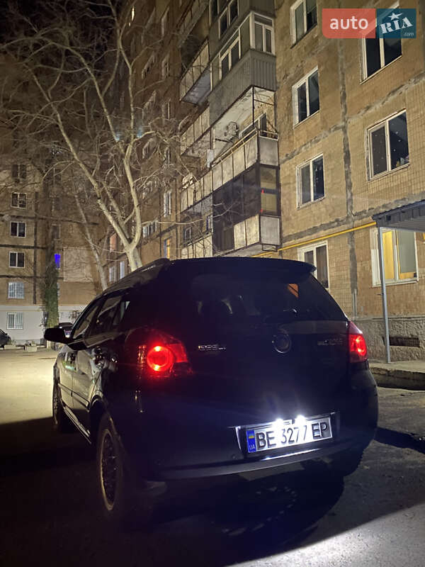 Хэтчбек Geely MK Cross 2014 в Николаеве