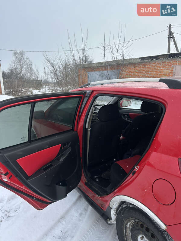 Хэтчбек Geely MK Cross 2014 в Ахтырке