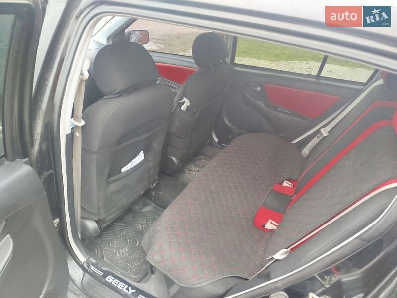 Хэтчбек Geely MK Cross 2012 в Озерянах фото 4 Хэтчбек Geely MK Cross 2012 в Озерянах