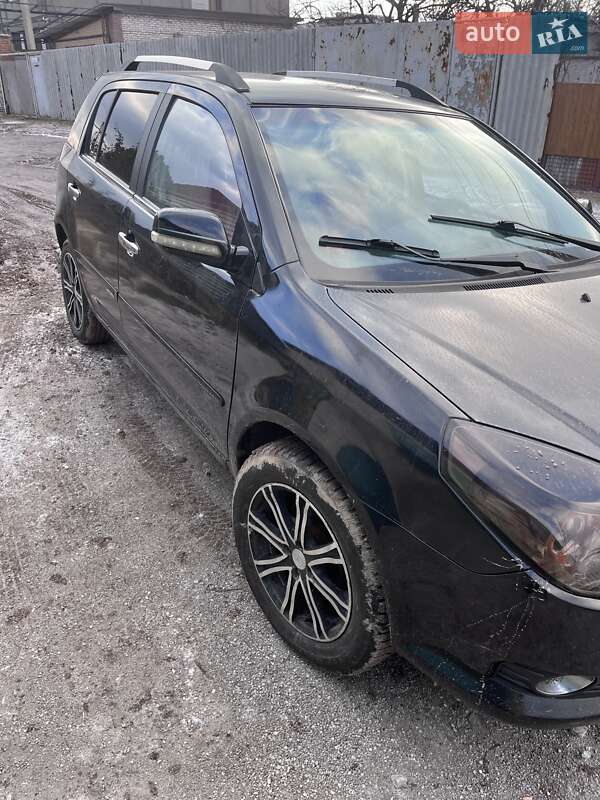 Хэтчбек Geely MK Cross 2013 в Запорожье