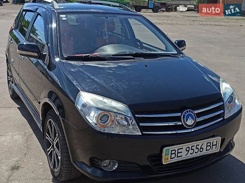 Geely MK Cross 2013