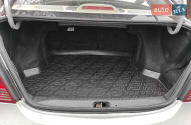 Седан Geely MK 2012 в 