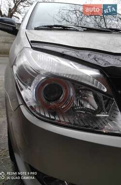 Седан Geely MK 2012 в 