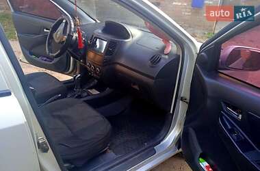 Седан Geely MK 2013 в 