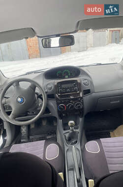 Седан Geely MK 2009 в 