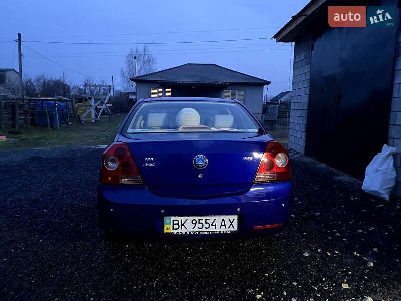 Седан Geely MK 2010 в Вараше
