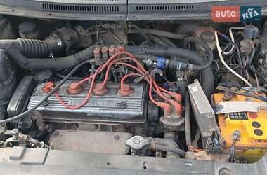 Седан Geely MK 2009 в Вараші