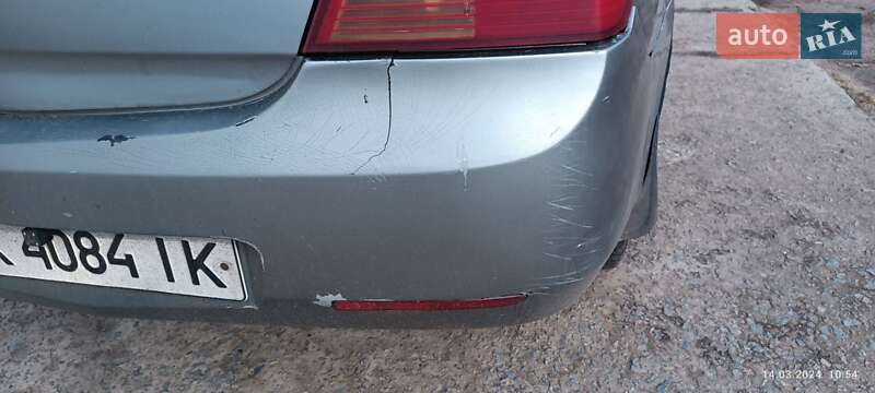 Седан Geely MK 2009 в Вараші
