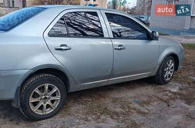 Седан Geely MK 2009 в Вараші