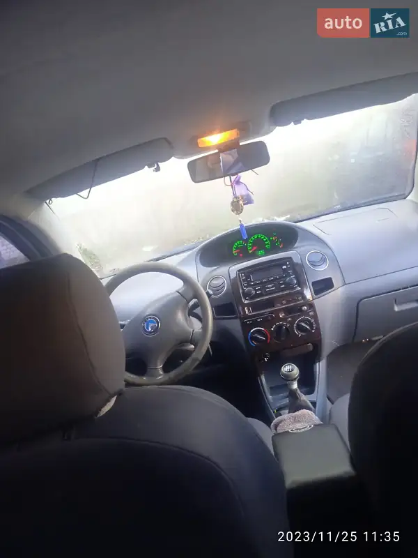 Geely MK