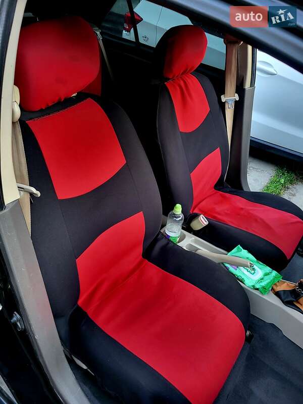 Седан Geely MK 2008 в Ровно