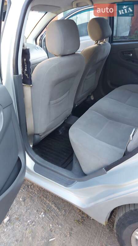 Седан Geely MK 2008 в Дніпрі