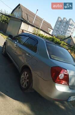 Седан Geely MK 2013 в 