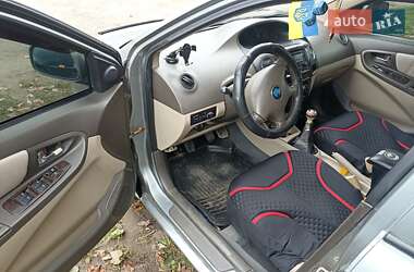 Седан Geely MK 2010 в 