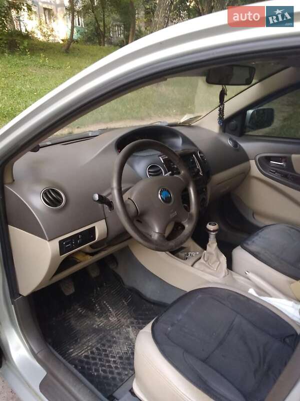 Седан Geely MK 2010 в Виннице