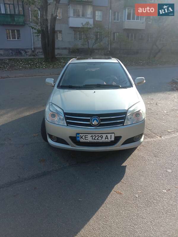 Geely MK 2012